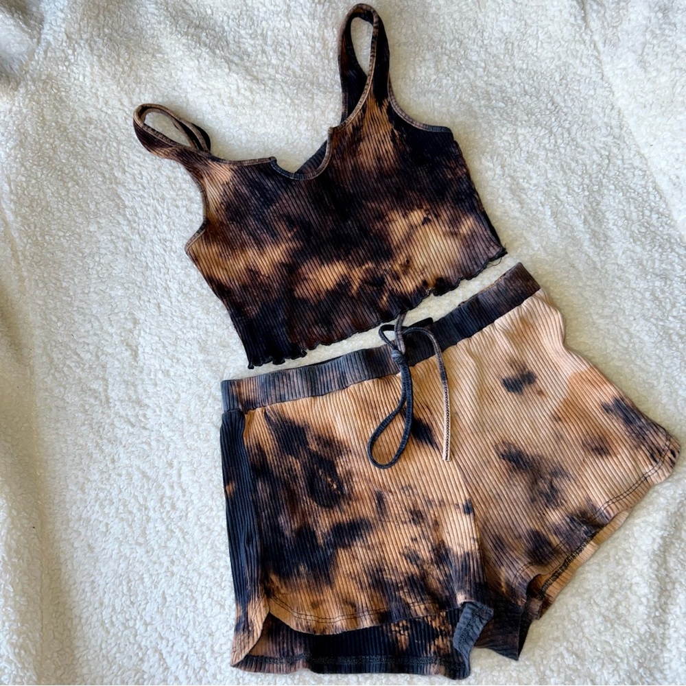 🖤 BLACK AND TAN TIE DYE 2 PIECE TANK & SHORT SET 🖤
